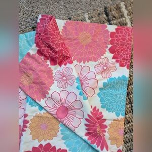 CYNTHIA ROWLEY New York "FUNKY FLORAL" Shower Curtain